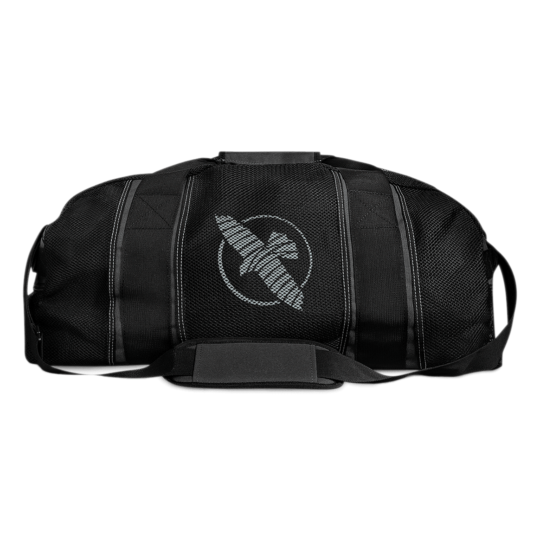 View of the other side of the Hayabusa Ryoko Mesh bag, detail of the external water bottle pockets