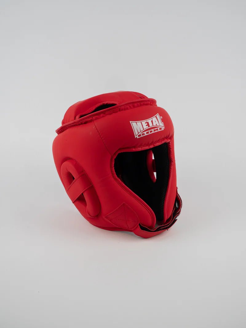 Vorderansicht des roten Metal Boxe Competition Helms, ideal für Ringe