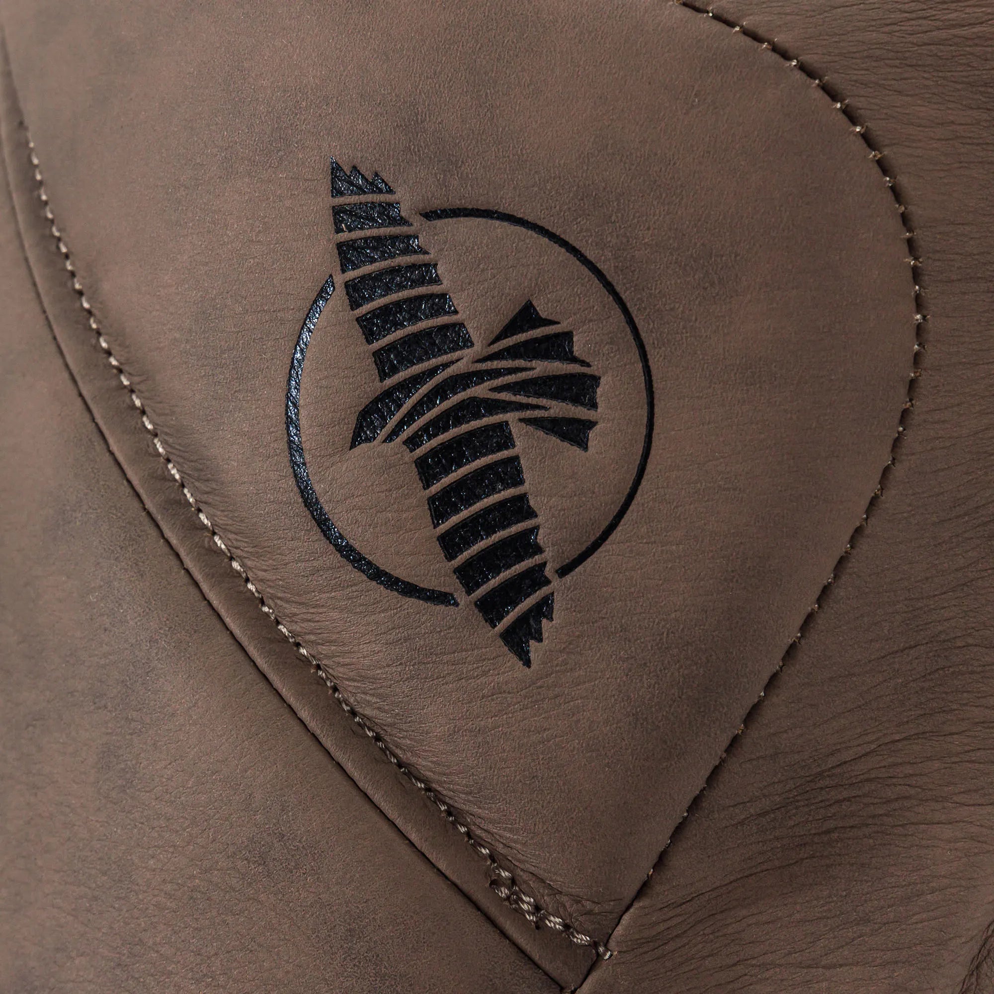 Paratibia Hayabusa T3 LX – Vera Pelle e Grip Anti-Scivolo in Silicone