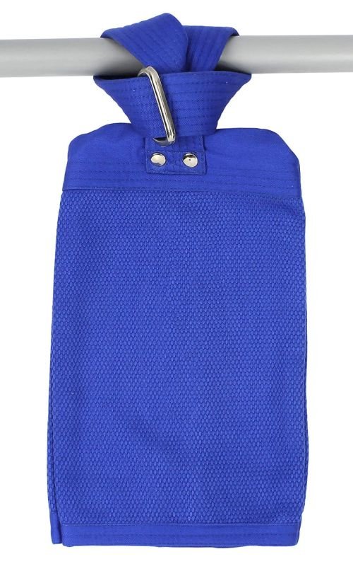 Pohled na jediný trenažér Judo Grip Moskito Multi blue v těžké látce Gi