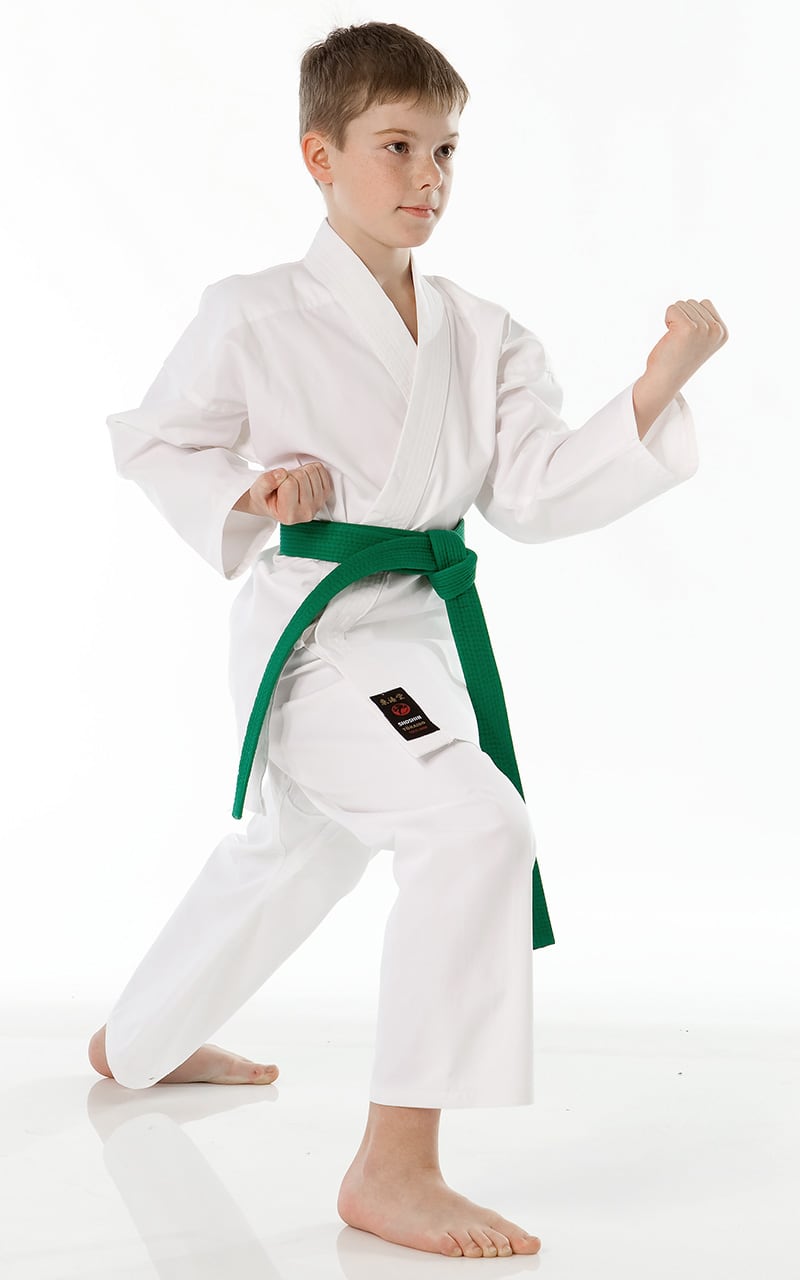 karategi Tokaido Shoshin,adatto a principianti e adulti..Colore bianco,non presenta loghi.Cintura bianca inclusa