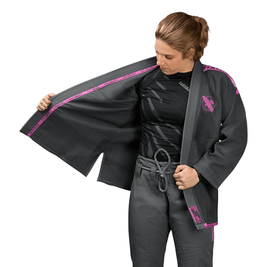 Innenansicht des grau-rosa Kimonos, Detail der verstärkten Nähte