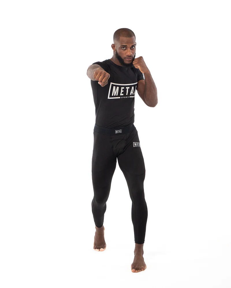 Dettaglio frontale leggings uomo Metal Boxe neri focus su fascia elastica in vita