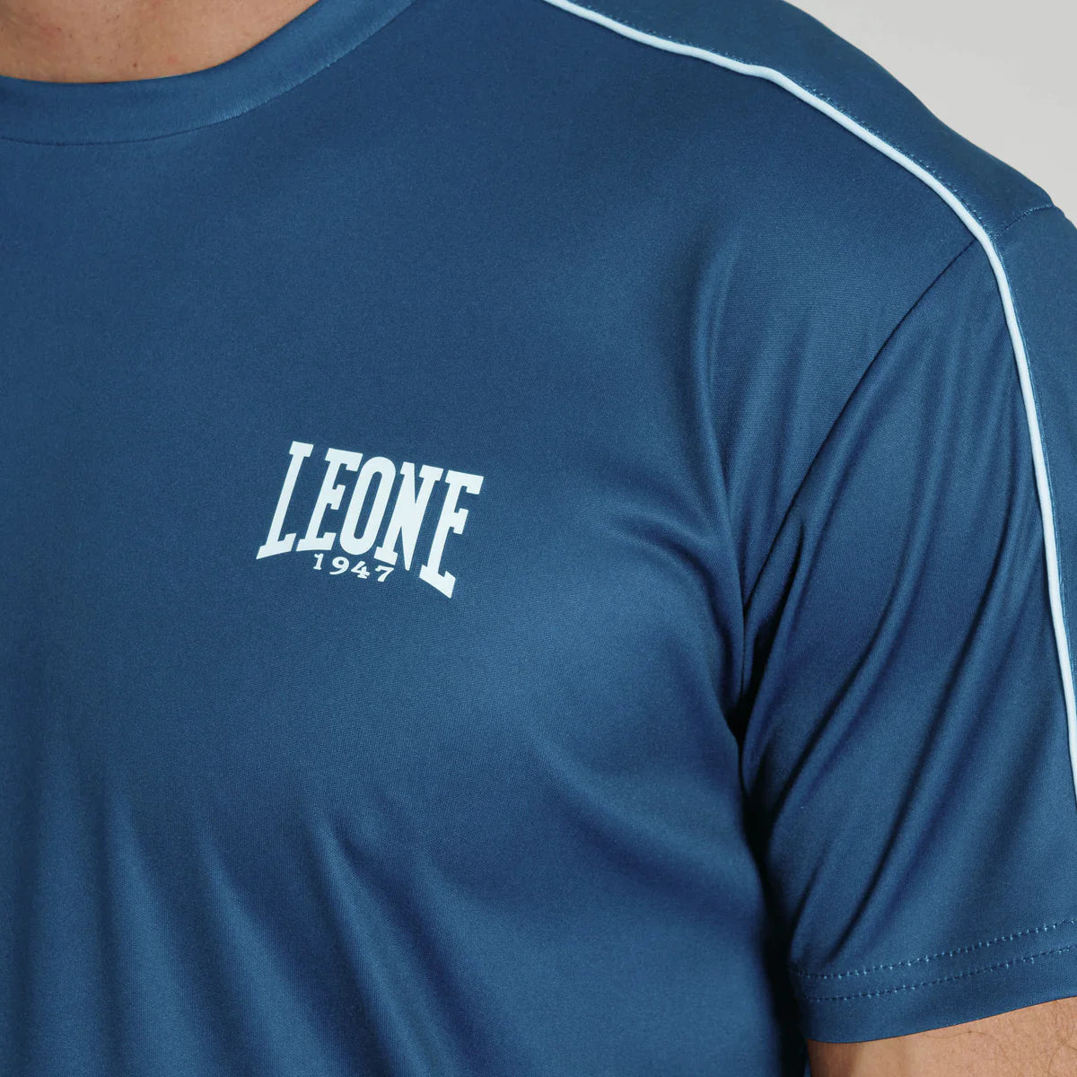 Camiseta Leone Clásica