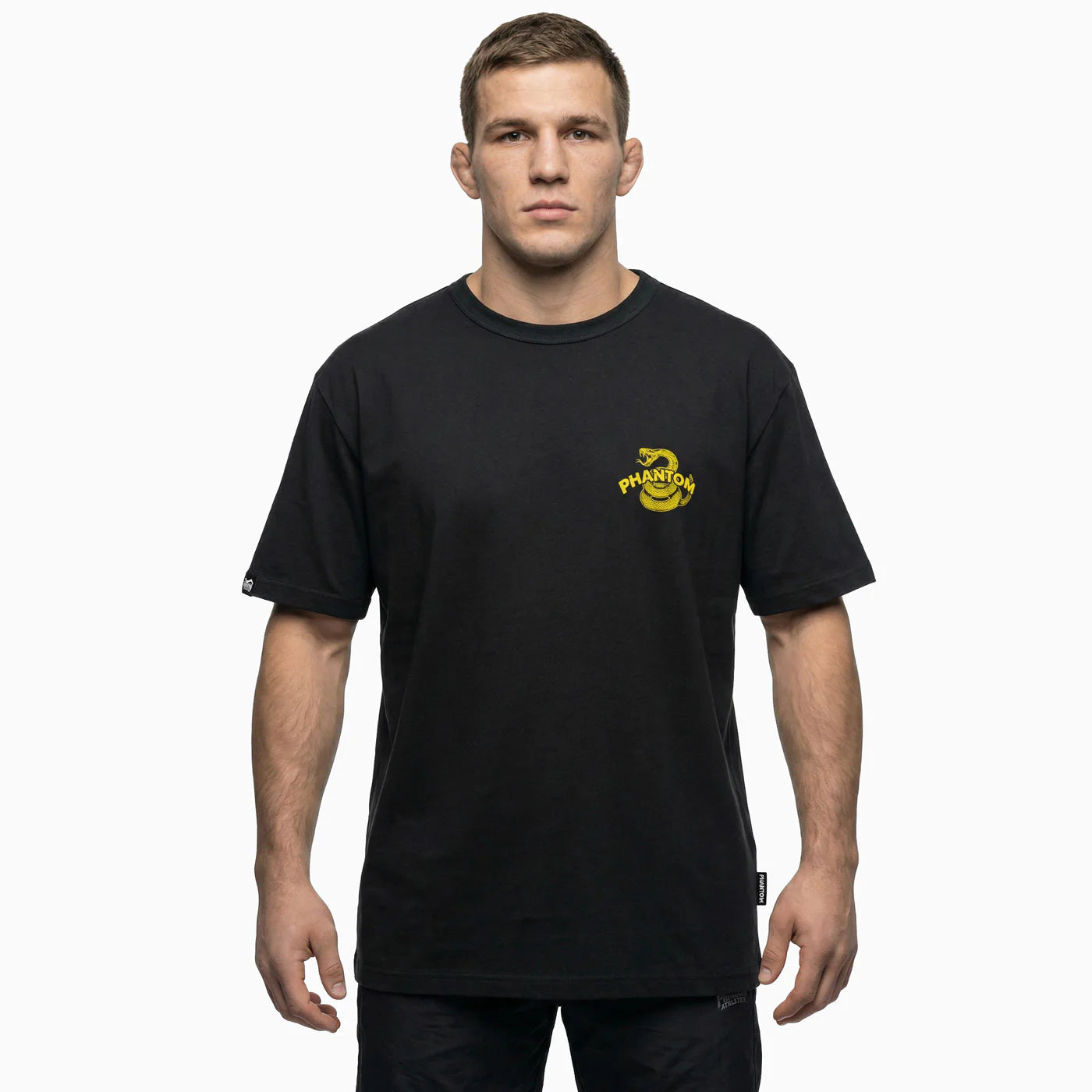 Vista frontale della t-shirt atletica Phantom Don't Tread On Me con la grafica del serpente Gadsden gialla