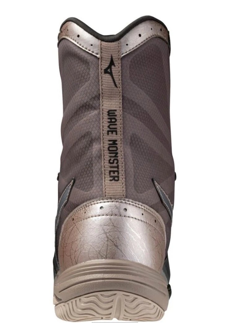 Fersen- und Knöchelunterstützung Mizuno Wave Monster Schuhe schwarz.