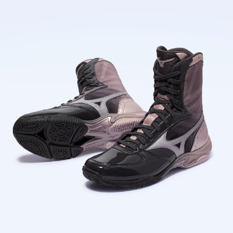 Mizuno Wave Monster Naoya Inoue Boxschuhe in Schwarz.