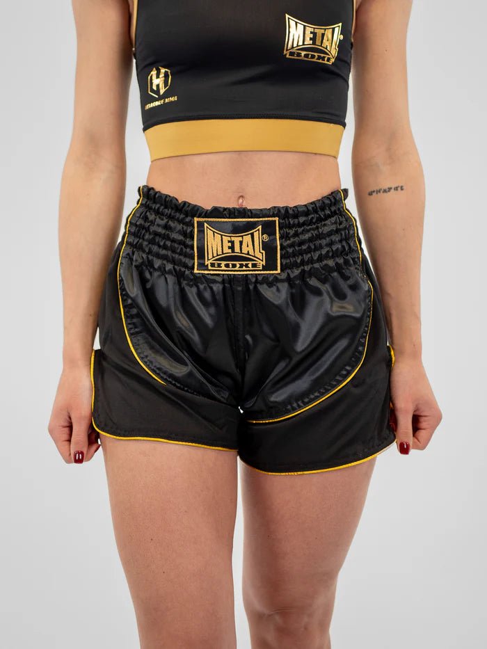 Vorderansicht Damen-Kickbox-Shorts Metal Boxe Siam Schwarzgold in Satin