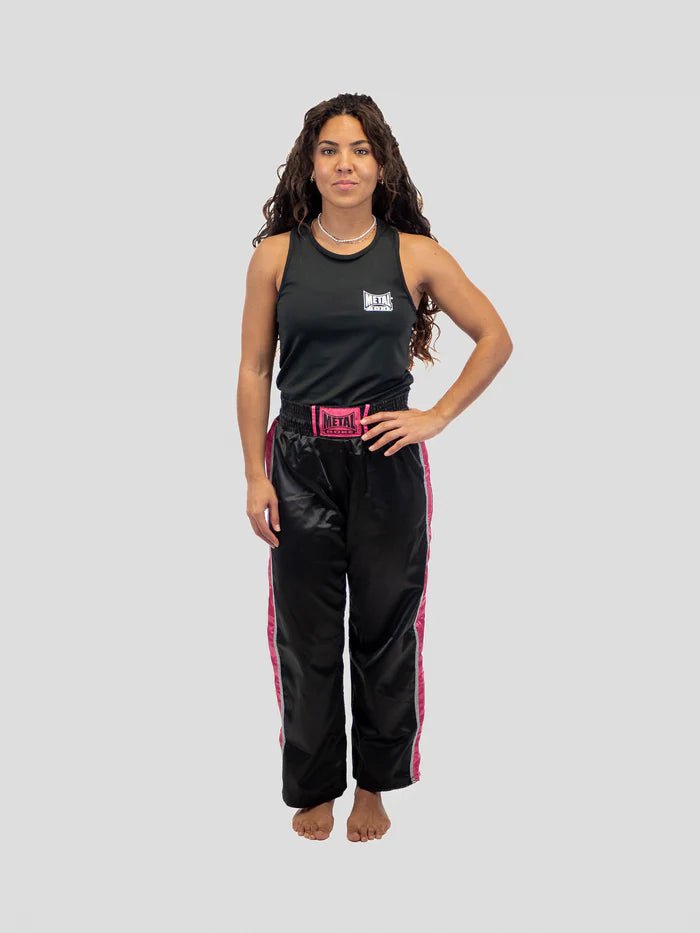 Tampak depan utama Celana panjang fuchsia hitam Full Contact Metal Boxe berbahan satin mengkilat