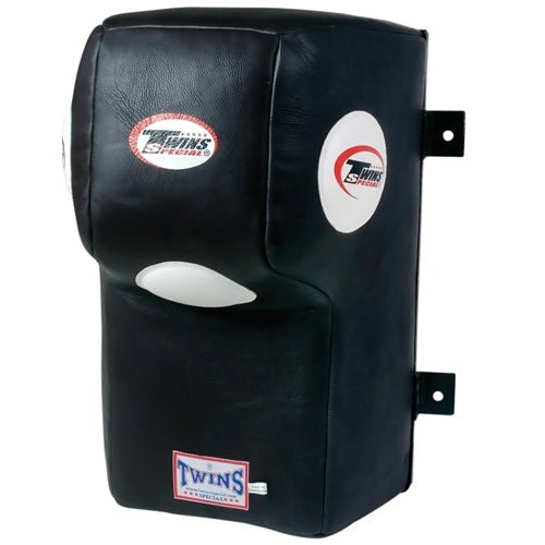 Sac mural professionnel en cuir Twins Special WB pour la boxe et le muay thai.