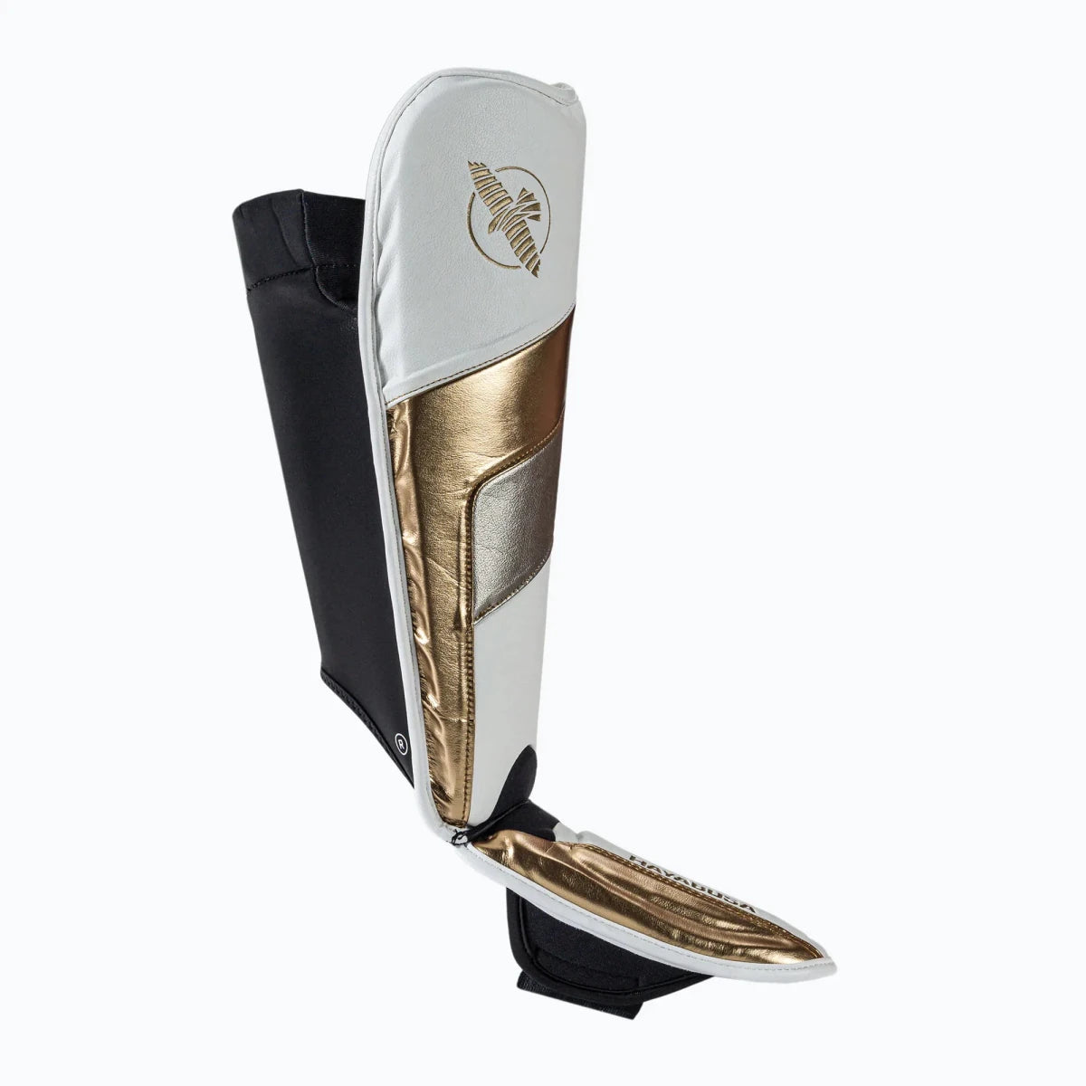 Rückansicht des Full Back-Designs der weißen Hayabusa T3 Schienbeinschoner ohne starre Komponenten.