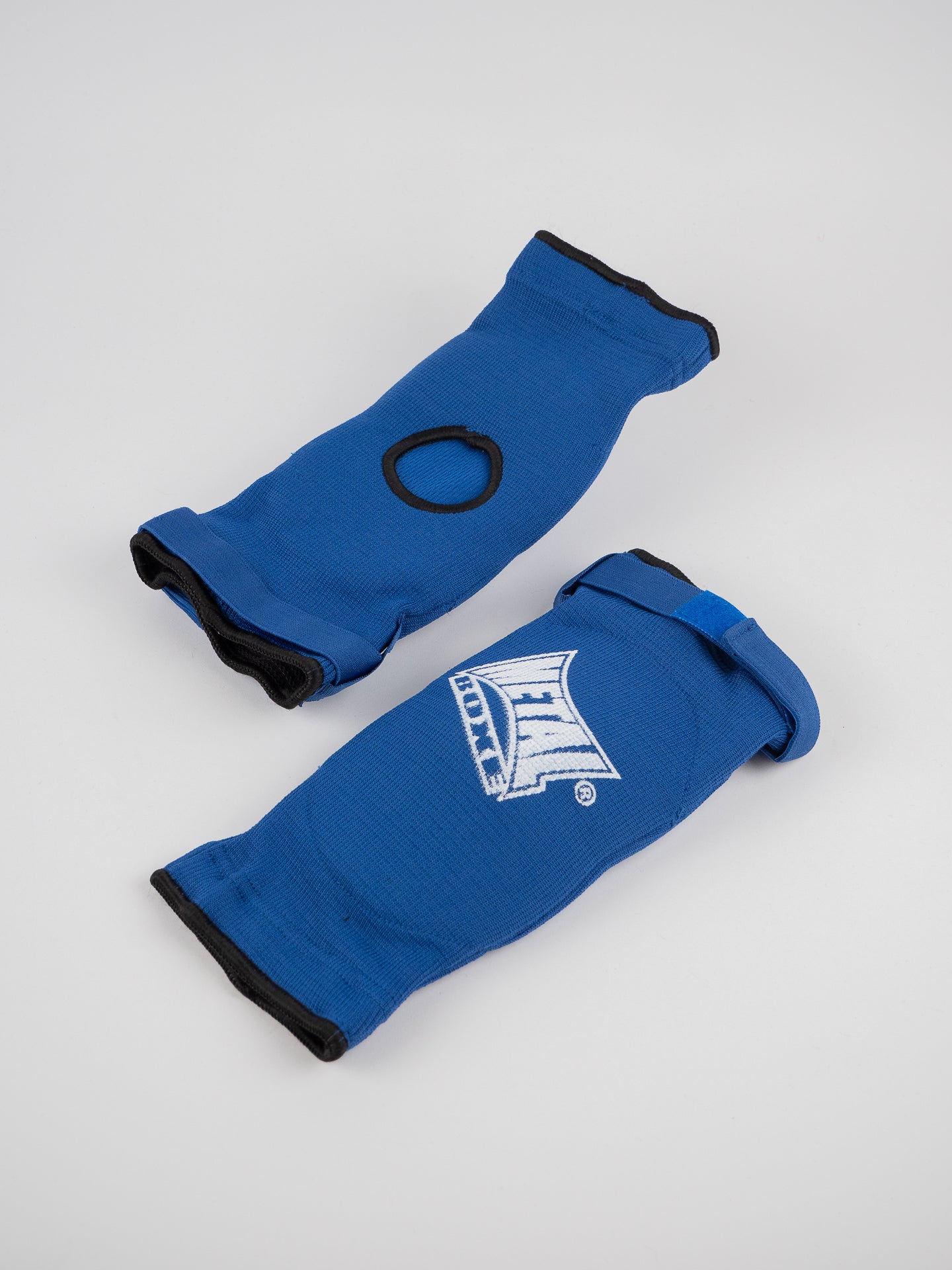 Elastische Ellenbogenbandage Metal Boxe – Anatomischer Schutz aus Baumwolle