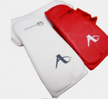 Karate-Handschuhe Arawaza WUKF | Professionelle Shobu Ippon Schutzausrüstung