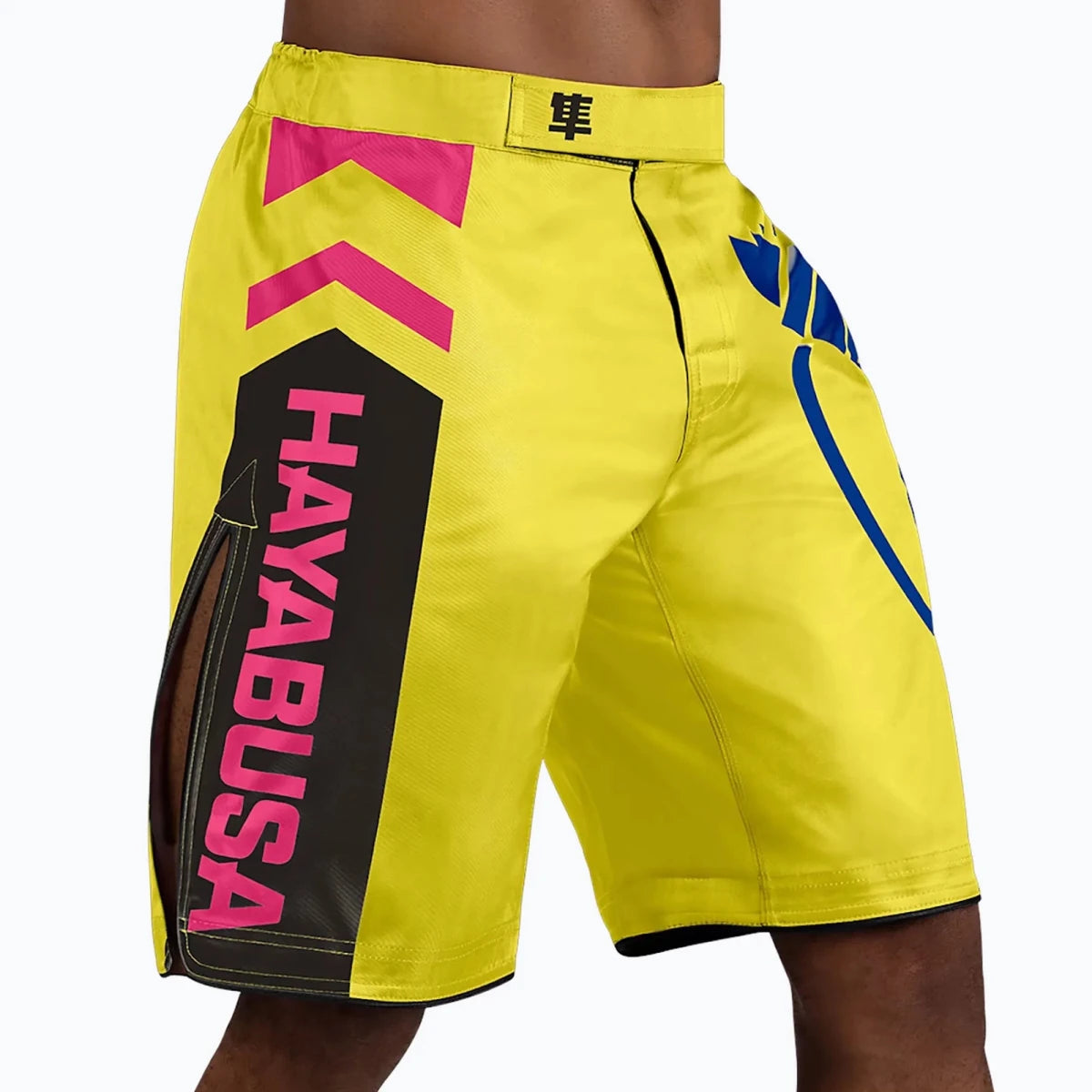 Detail bahan anti sobek pada celana pendek Hayabusa Icon berwarna kuning.