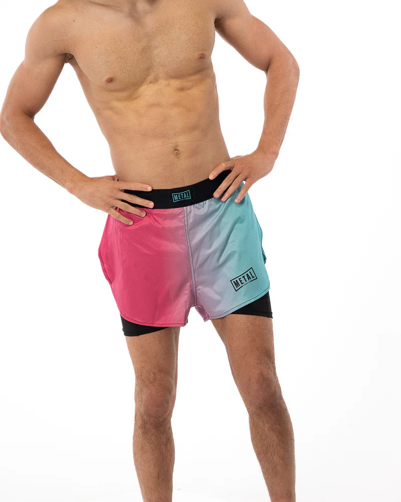 Vista frontale principale pantaloncini 2in1 Metal Boxe Miami Vibe indossati colori brillanti per combat fitness