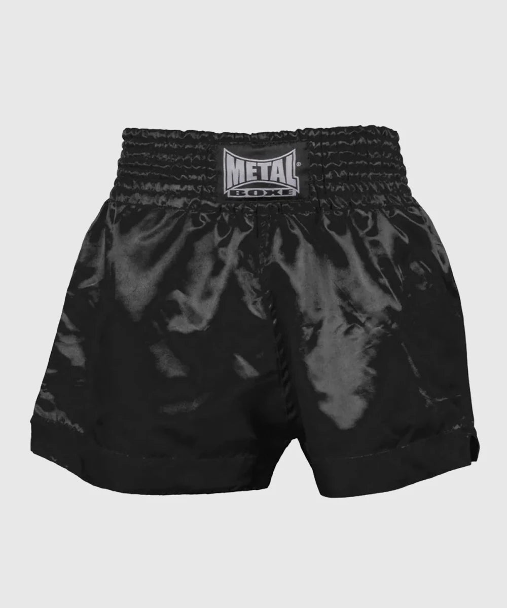 Vista frontal de cetim preto Muay Thai e Kickboxing Metal Boxing shorts