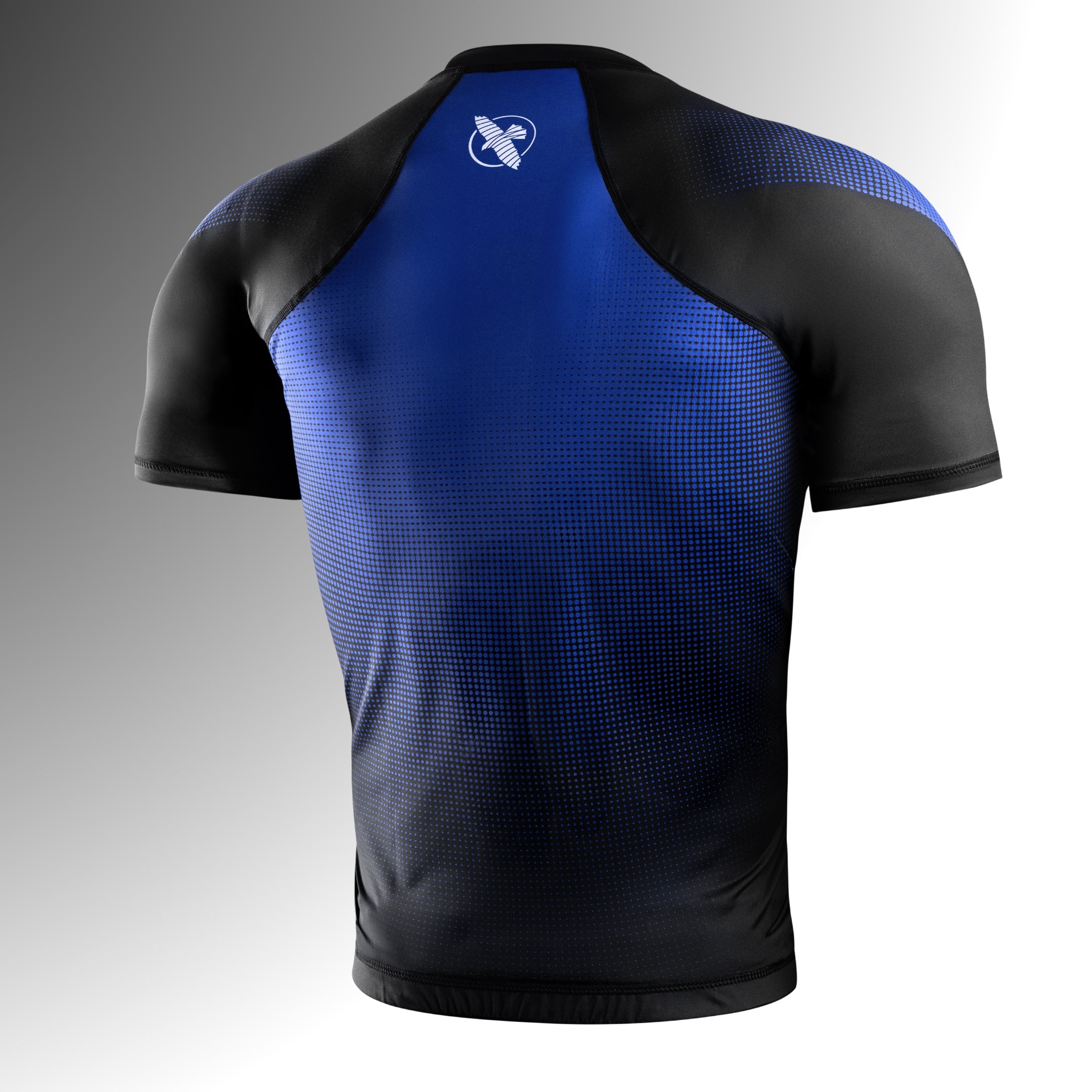 Vista posteriore della rashguard blu Hayabusa Pro Ranked a maniche corte, cuciture flatlock rinforzate